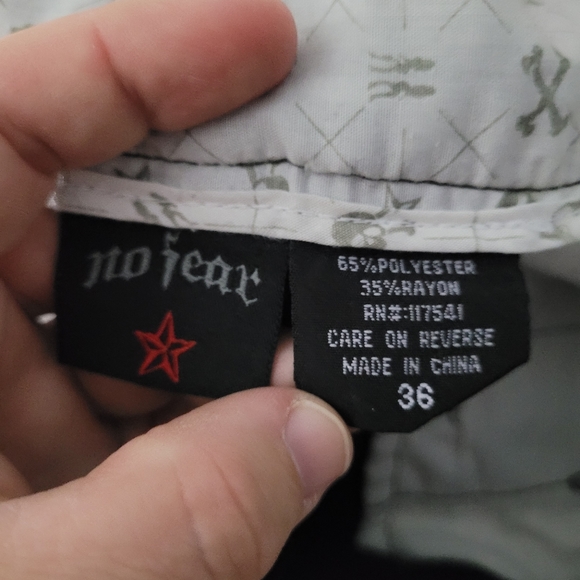 NO FEAR | plaid flat front shorts - Picture 5 of 6